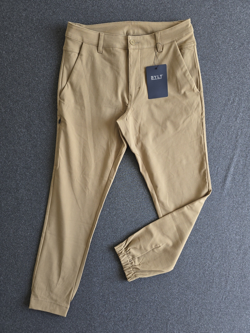 BYLT Premium Basics Everyday Jogger Tech Pant Men Size 32 Tan DEADSTOCK Colorway